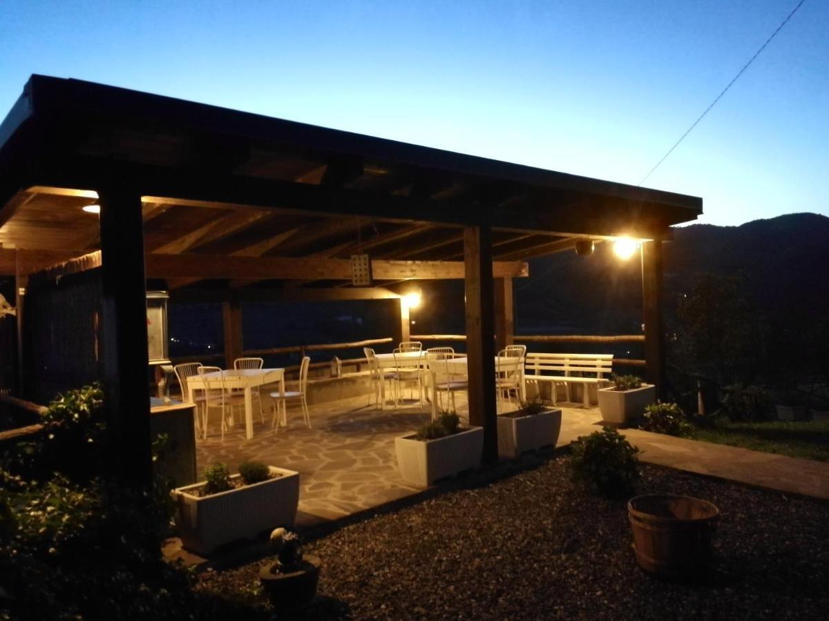 Tenuta Monteoliveto - Family Cottage - Agriturismo Nelle Langhe Vesime Zewnętrze zdjęcie